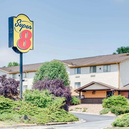 Super 8 By Wyndham Hagerstown I-70 Motell Exteriör bild